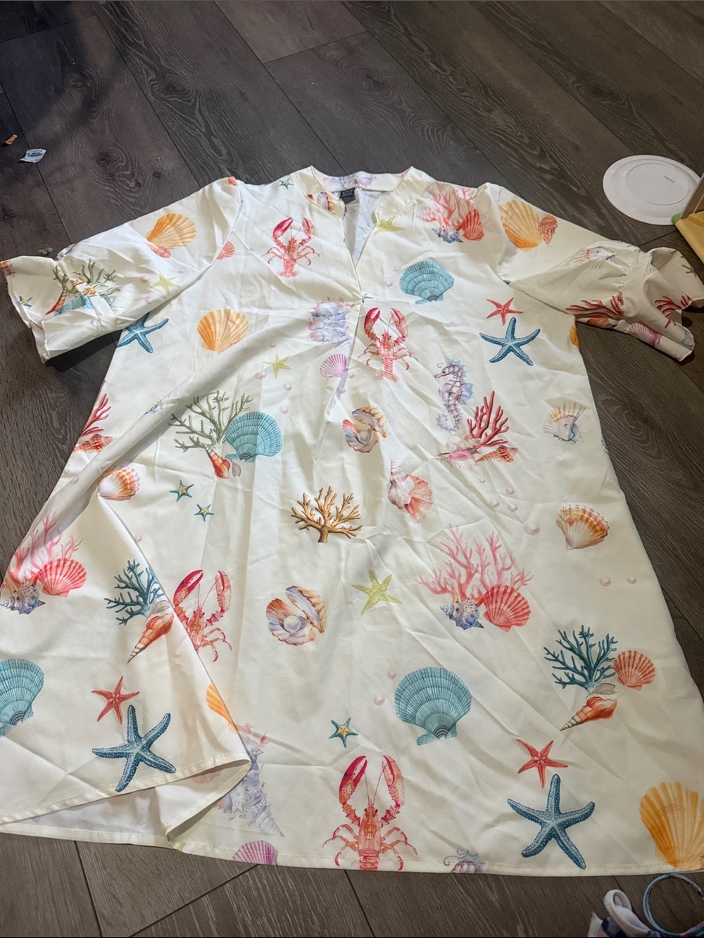 SHEIN White Beach Print Shift Dress with Multicolor Seashells